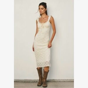 🆕🤍BREEZE & FLUTTER LACE DRESS (pre order ships may)